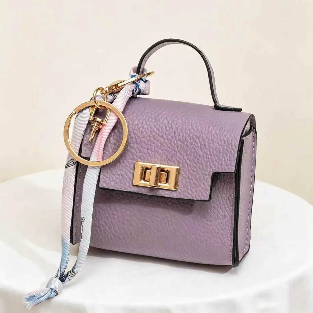 Chic Luxury Leather Mini Bag Keychain - Stylish and Functional Accessory