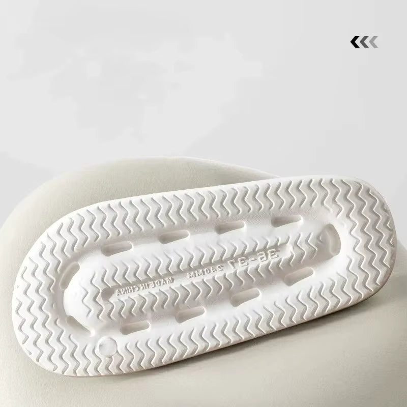 CloudWalk - Ultra-Soft Non-Slip Pillow Slippers